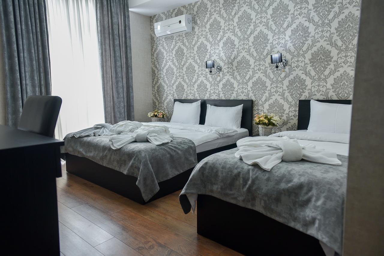 Marialuis Hotel Tbilisi Ngoại thất bức ảnh