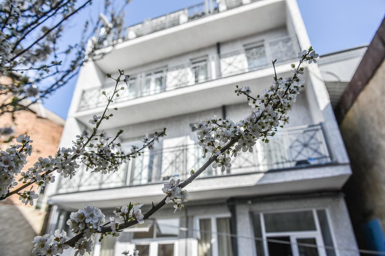 Marialuis Hotel Tbilisi Ngoại thất bức ảnh